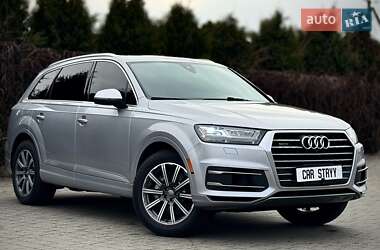Audi Q7  2017