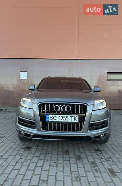 Audi Q7 2013