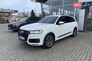 Audi Q7  2017