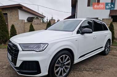 Audi Q7 2023