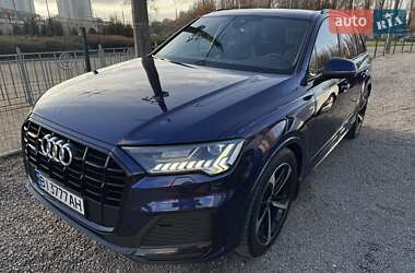 Audi Q7  2021