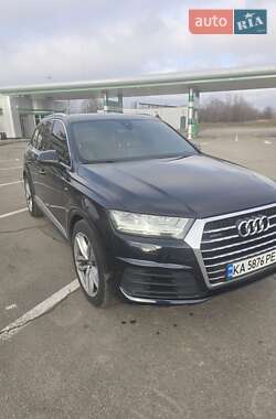 Audi Q7 2015