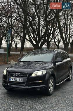 Audi Q7  2007