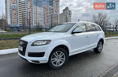Audi Q7  2014