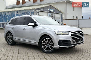 Audi Q7 2016
