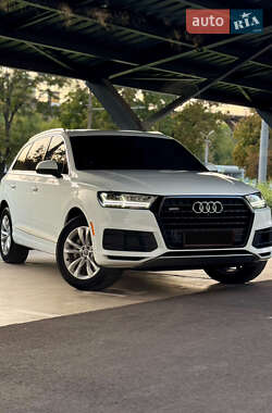Audi Q7 2017