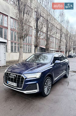 Audi Q7 2021