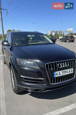 Audi Q7  2010