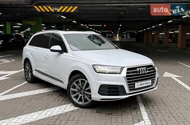 Audi Q7 2016