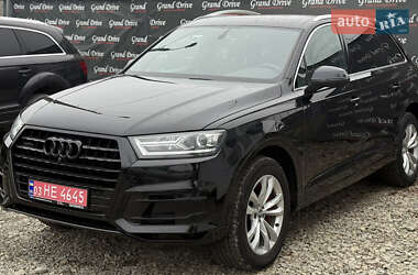 Audi Q7  2016