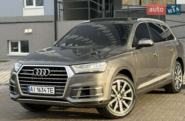 Audi Q7  2019
