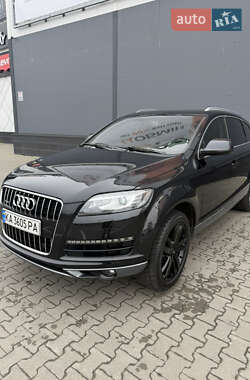Audi Q7  2011
