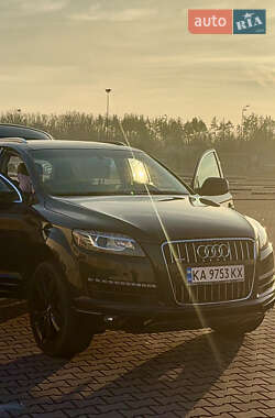 Audi Q7  2012