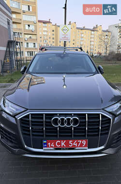 Audi Q7  2020
