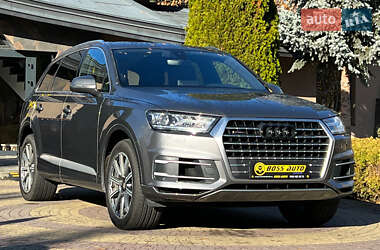 Audi Q7  2017