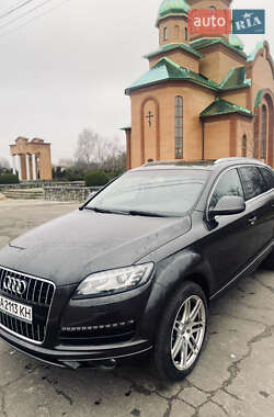 Audi Q7  2009