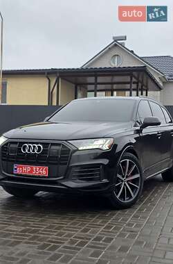 Audi Q7  2020