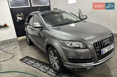 Audi Q7  2012