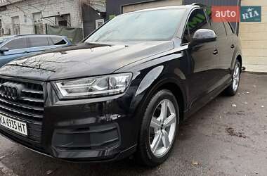 Audi Q7  2015