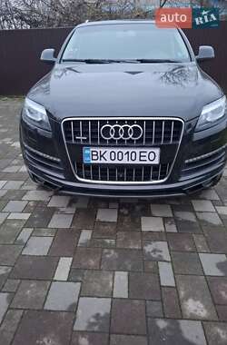Audi Q7  2014