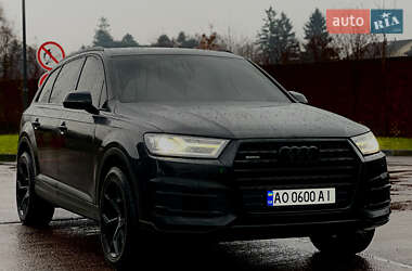 Audi Q7  2015