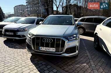 Audi Q7  2022