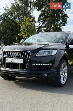 Audi Q7  2007