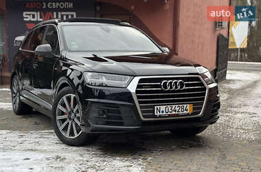 Audi Q7 2016