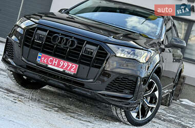Audi Q7  2023