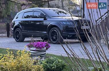 Audi Q7  2015