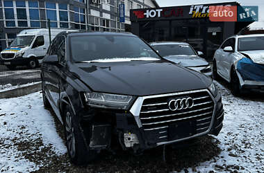 Audi Q7  2018
