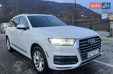 Audi Q7  2016
