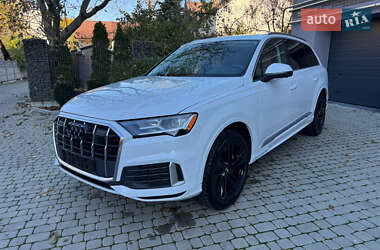 Audi Q7 2021