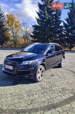 Audi Q7  2010