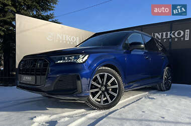 Audi Q7 2021