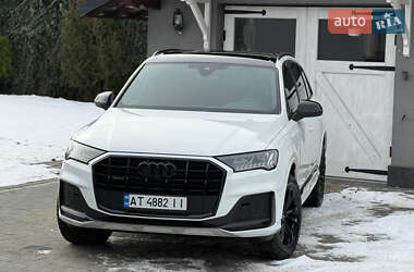 Audi Q7  2023