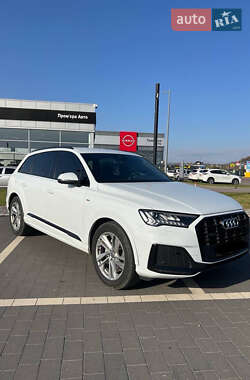 Audi Q7  2020