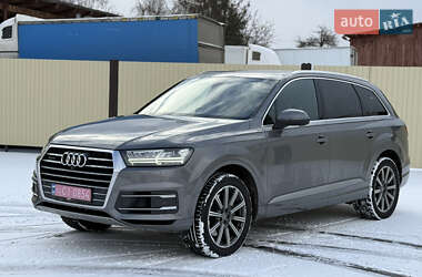 Audi Q7  2017