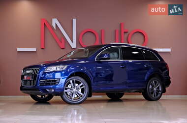 Audi Q7  2015