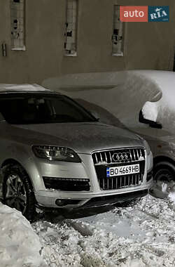 Audi Q7  2013