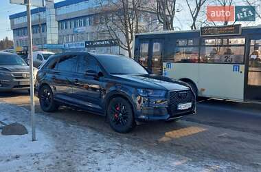Позашляховик / Кросовер Audi Q7 2016 в Луцьку фото 3 Позашляховик / Кросовер Audi Q7 2016 в Луцьку