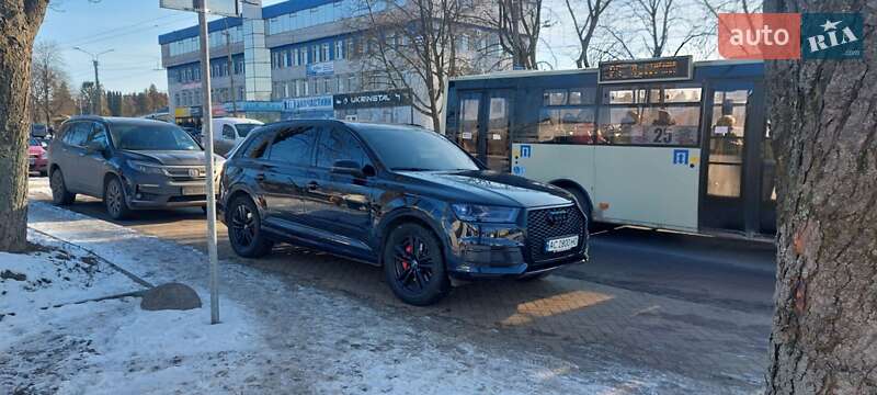 Позашляховик / Кросовер Audi Q7 2016 в Луцьку фото 3 Позашляховик / Кросовер Audi Q7 2016 в Луцьку