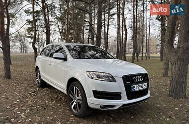 Audi Q7  2013