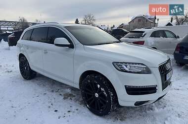 Audi Q7  2015