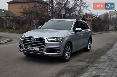 Audi Q7  2017