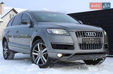 Audi Q7  2015