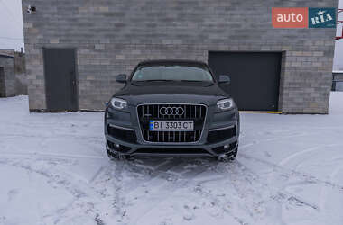 Audi Q7  2013