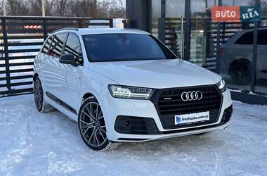 Audi Q7  2017