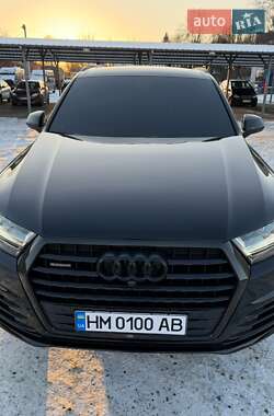 Audi Q7  2019