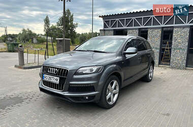 Audi Q7  2014
